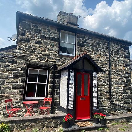 Cottage In The Heart Of Dolgellau Eksteriør bilde
