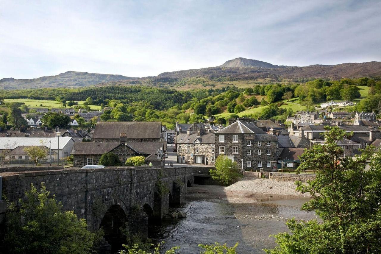 Cottage In The Heart Of Dolgellau Eksteriør bilde